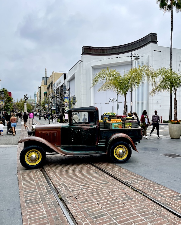 1930s era pick-up truck with fresh produce in the truck bed at the Original Farmers Market L.A.